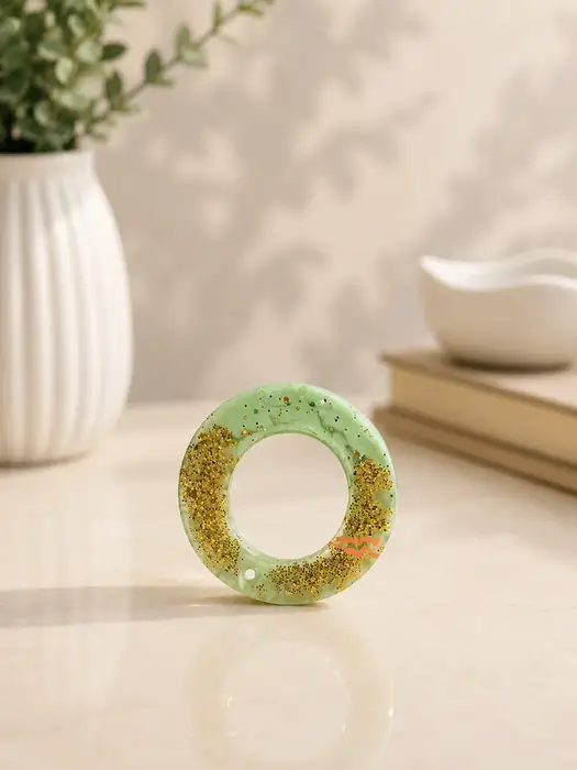 Custom resin letter O